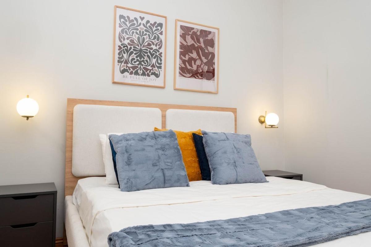Daire Bosphorus View With 3 Bedrooms İstanbul